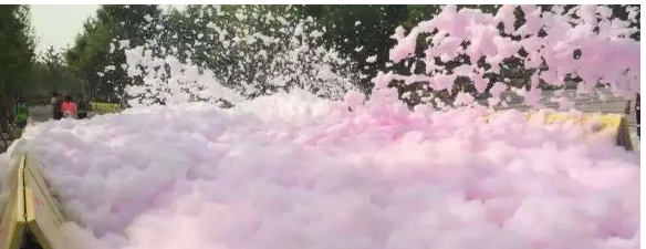 1.png 無錫田鑫化工分享曝氣池的泡沫顏色不同是怎么回事?